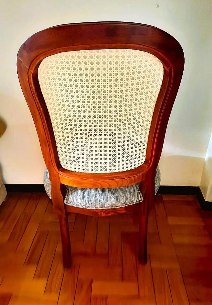 Conjunto 4 Cadeiras de Jantar Estilo Luís XV - Madeira Maciça e Palinha Natural - Foto 2