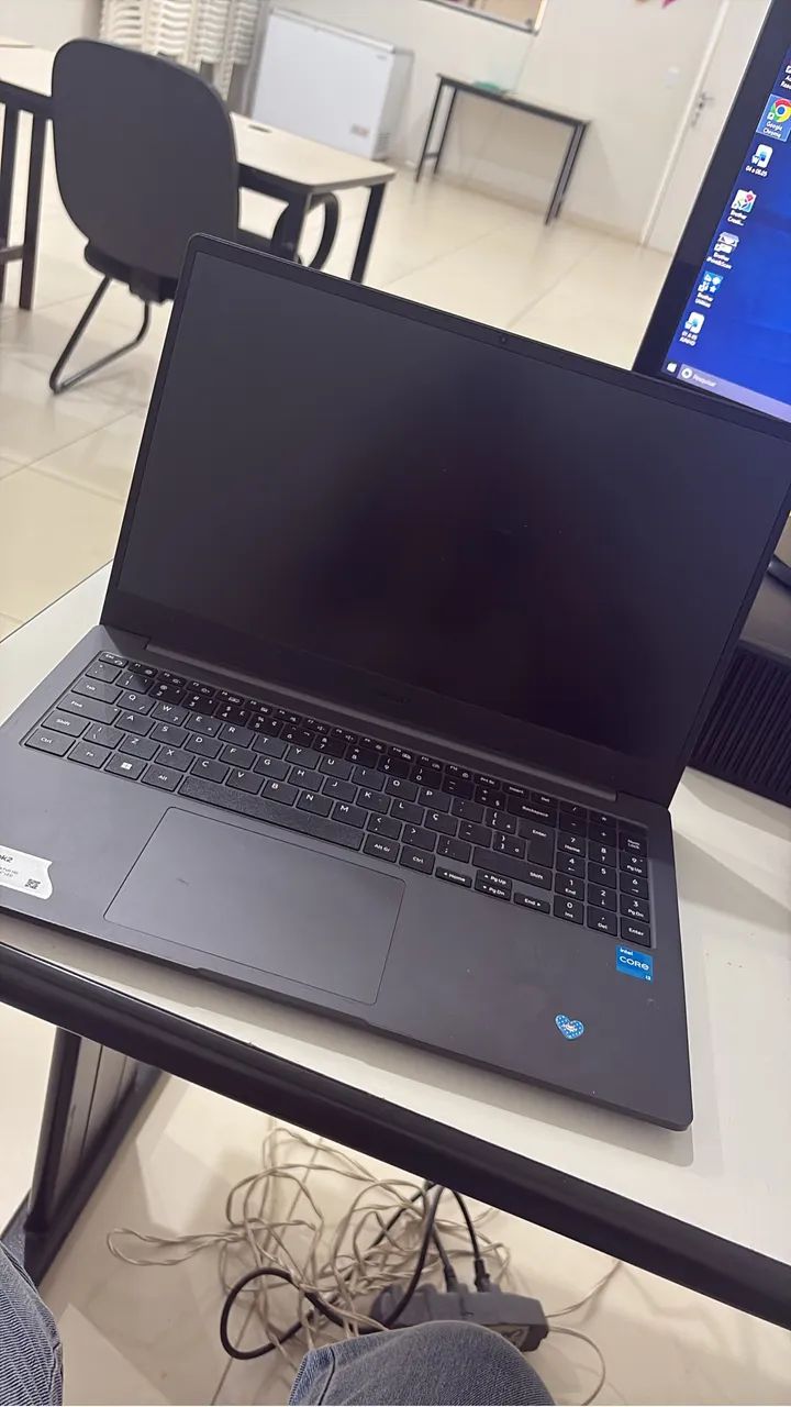 Notebook Samsung Intel Core i3 12ª Geração | 8GB RAM | SSD 256GB | Excelente Estado