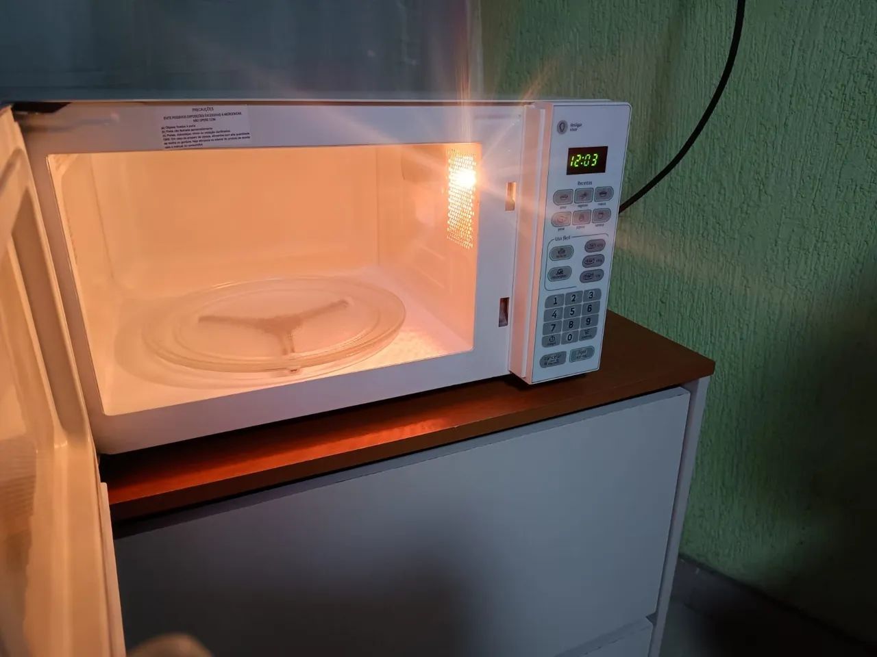 Microondas Eletrolux 20 litros  - Foto 5