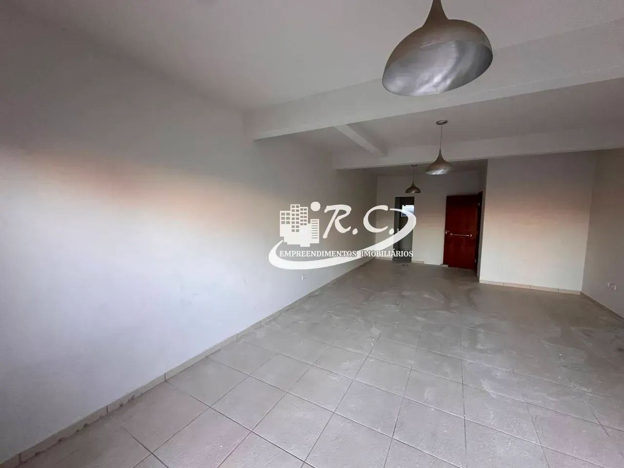 RC Imoveis aluga sala comercial no Sitio Cercado - Foto 3