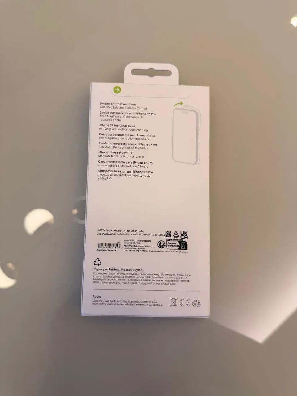Capa Original Apple Clear Case com MagSafe para iPhone 17 Pro Lacrada - Foto 2