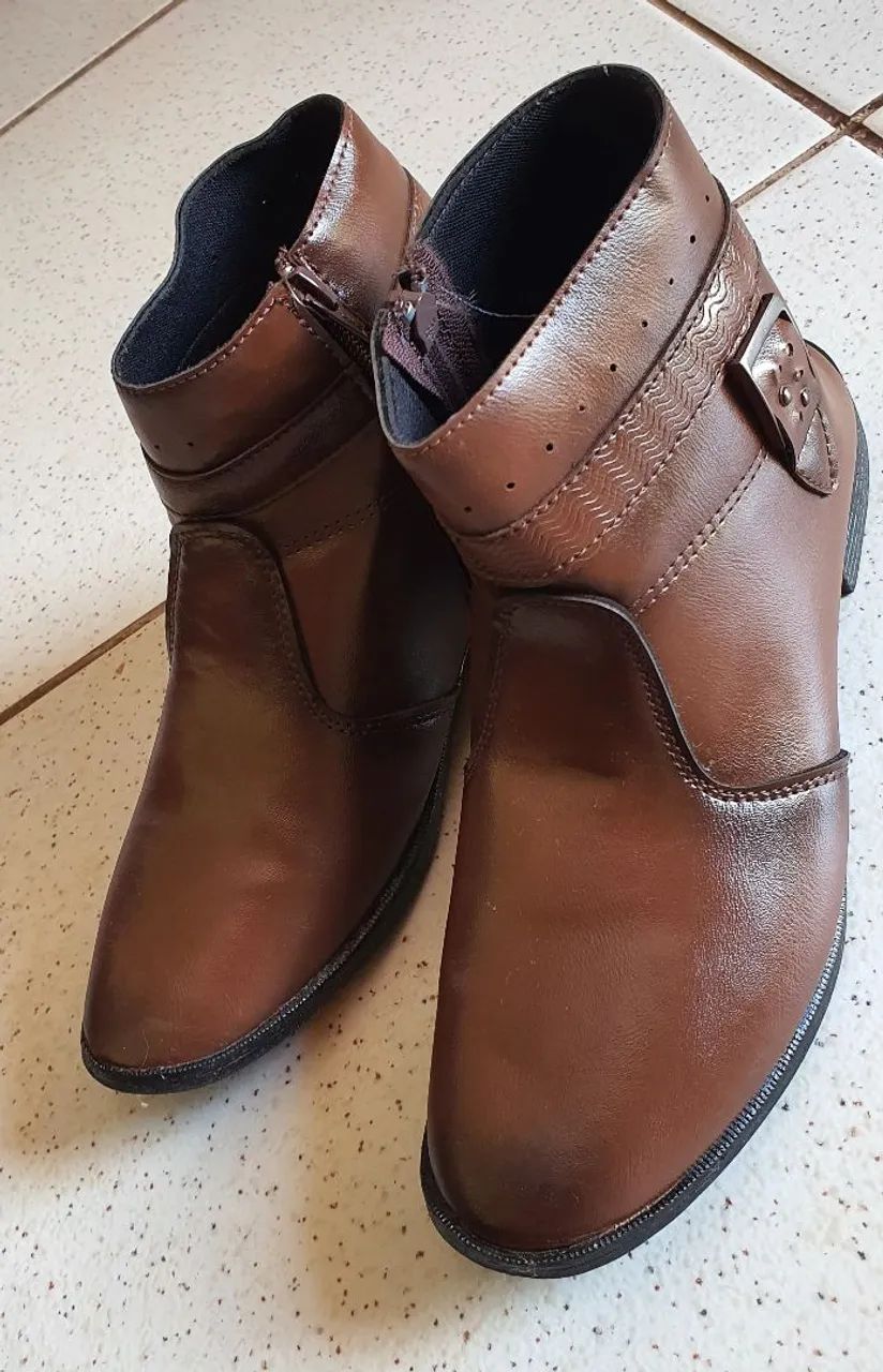 Botas Cano Curto