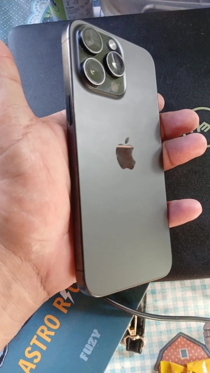 iPhone 15 pro Max 512 gb 83% todo original  - Foto 5