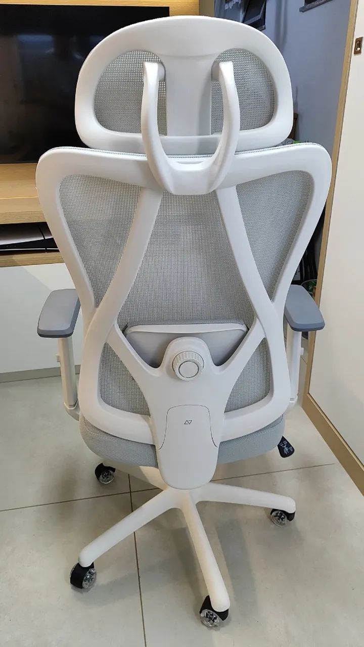 Cadeira Ergonômica Elements Samaia - Branco e Cinza - Foto 3