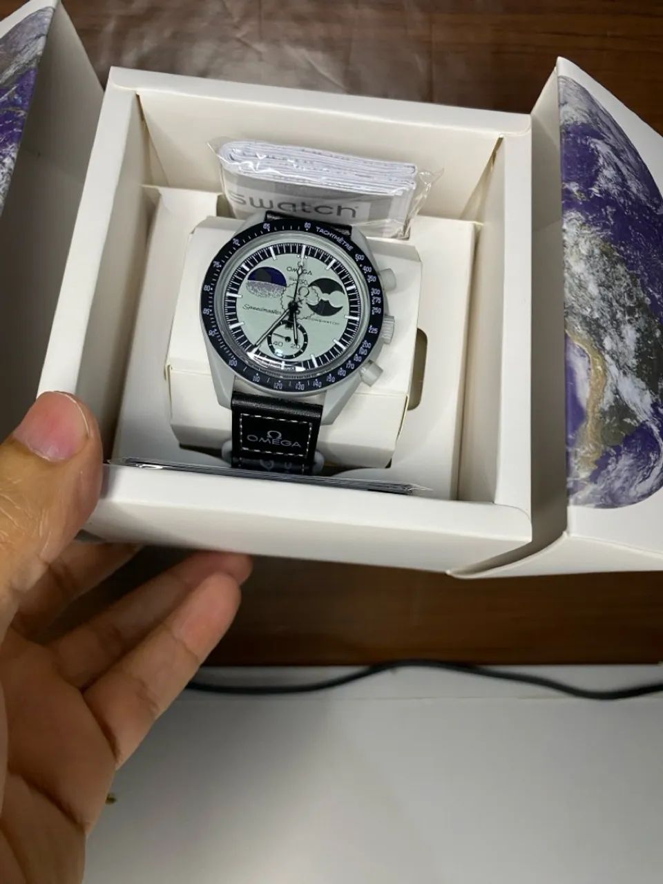 Relogio Omega Swatch x Moon Cinza