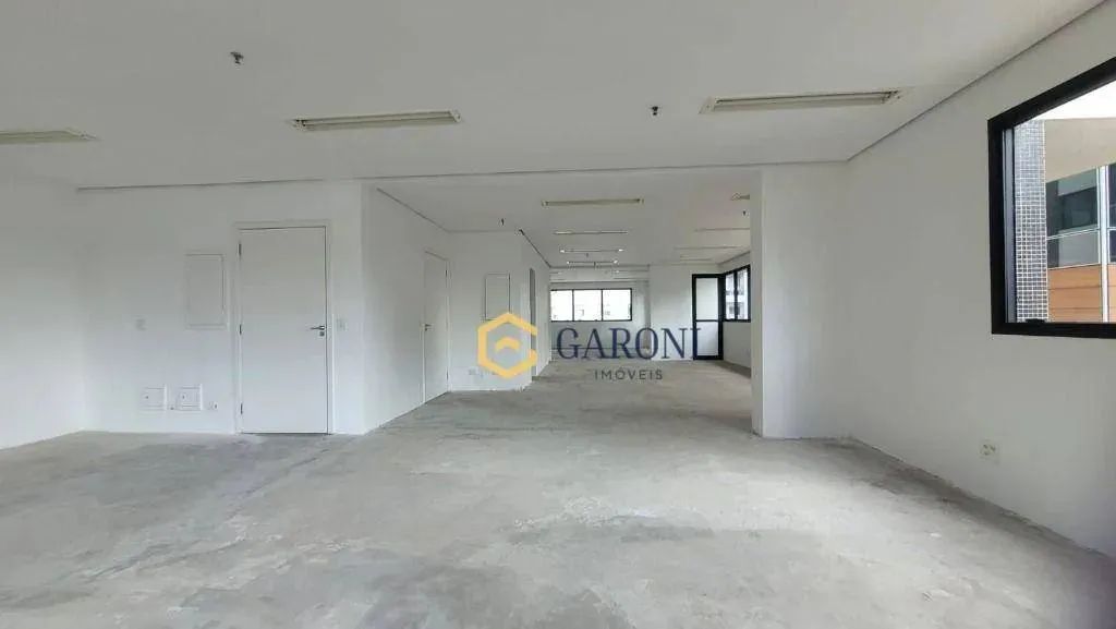 Sala Comercial para alugar ou vender no Jardins.