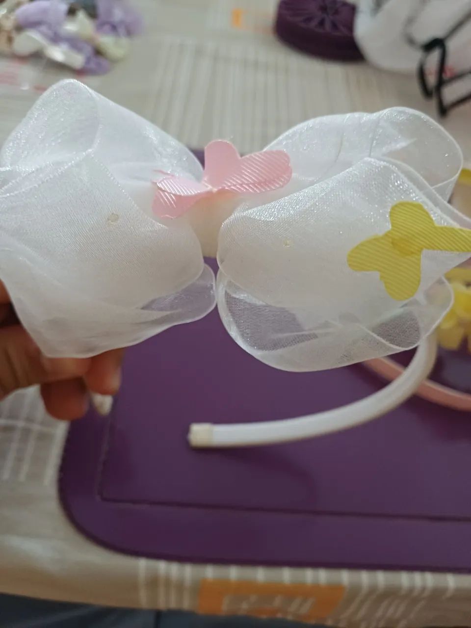 Uma tiara por R$ 10,00 ou quatro por R$ 40,00. - Foto 5