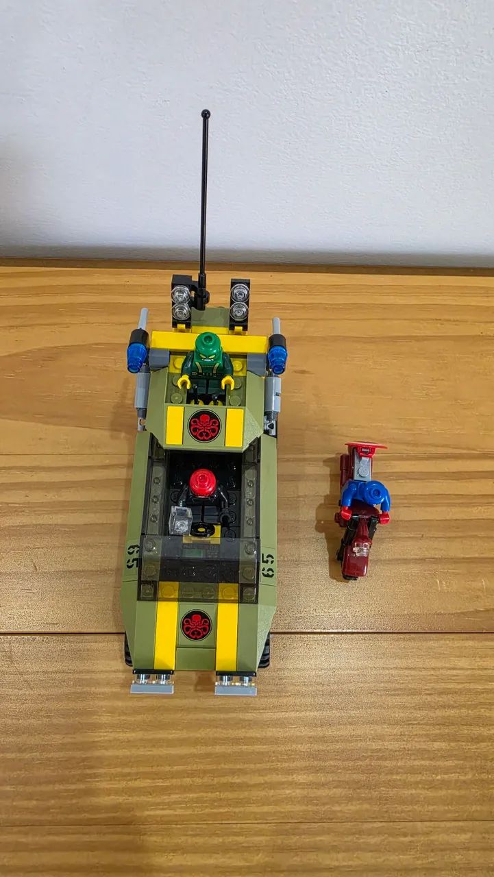 LEGO 76017 - Captain America contra Hydra - Foto 3