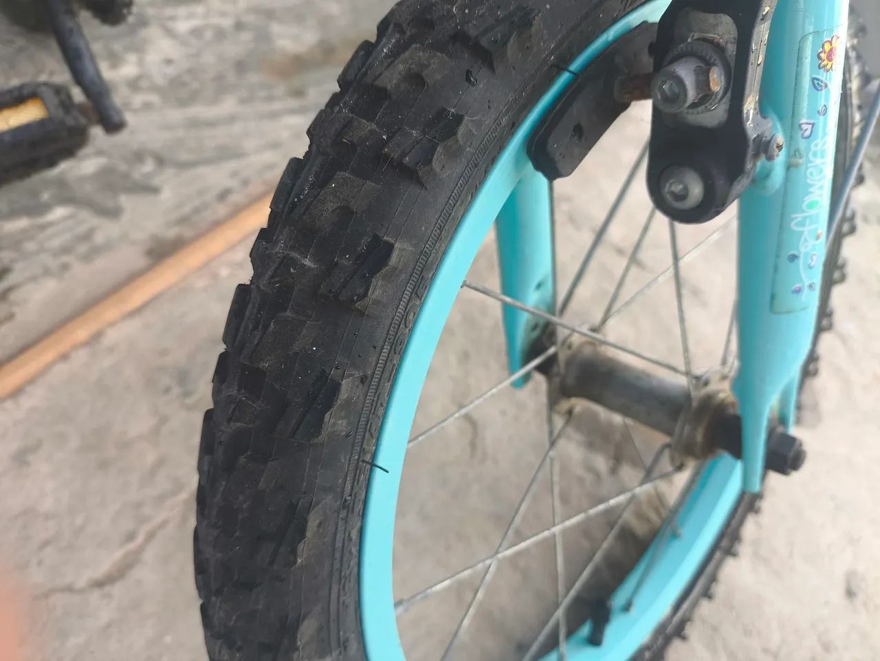 Bicicleta infantil aro 16 rodas em alumínio *99 - Foto 5