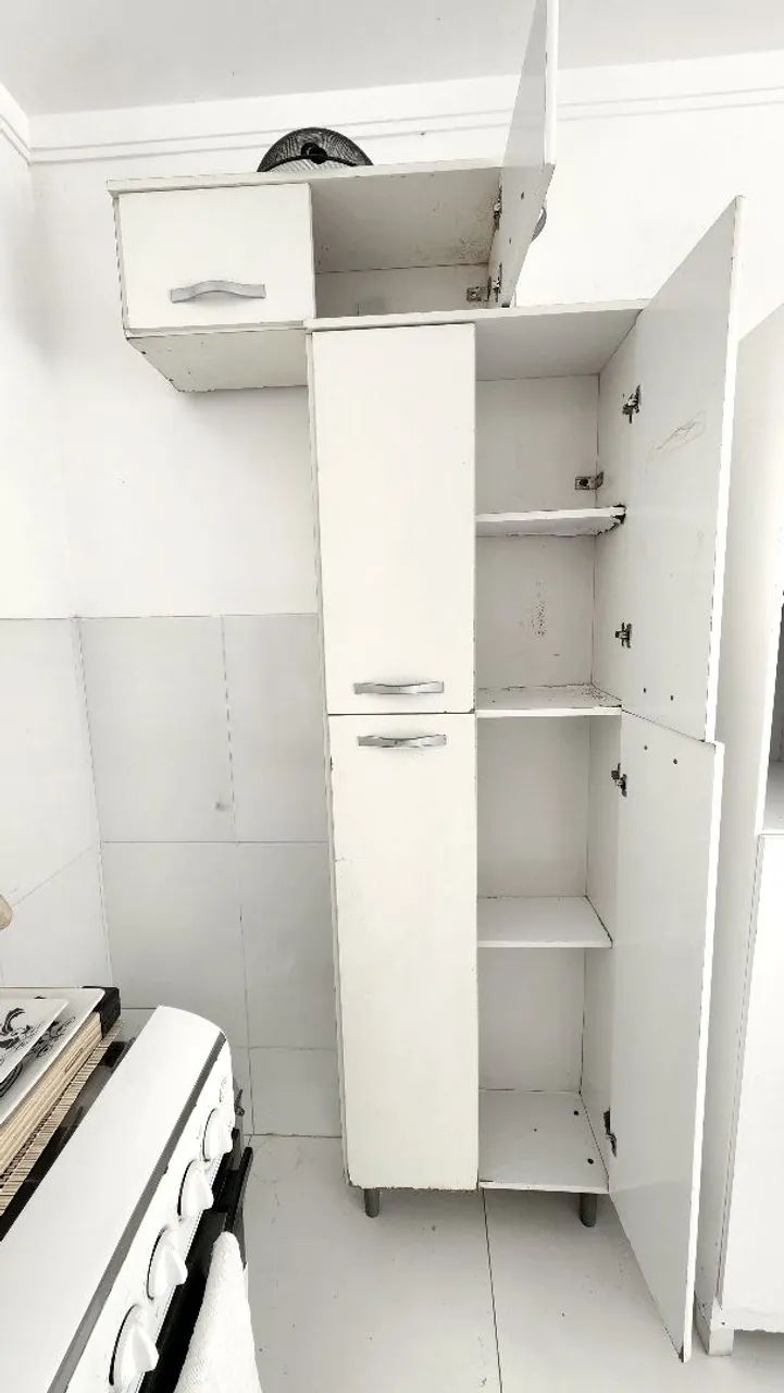 Armário de cozinha com paneleiro aéreo - Foto 2