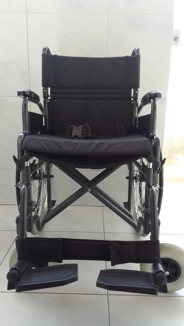 Cadeira de rodas - Foto 2