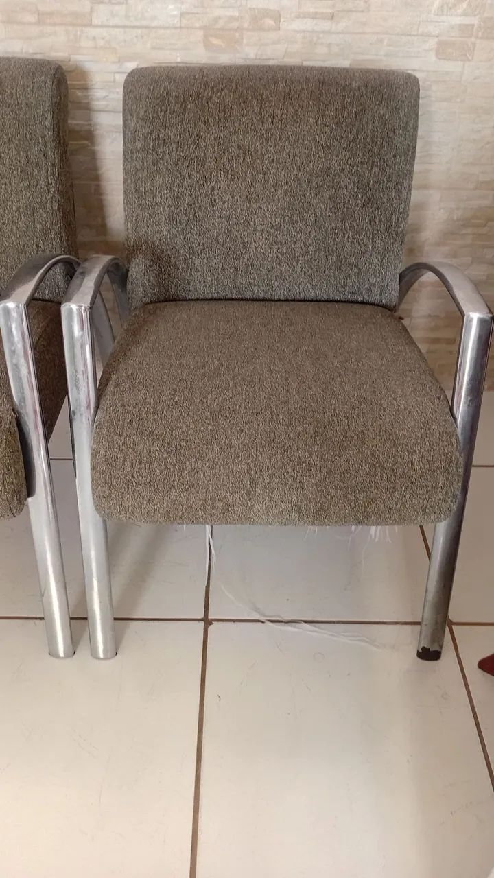Duas Poltronas  - Foto 2