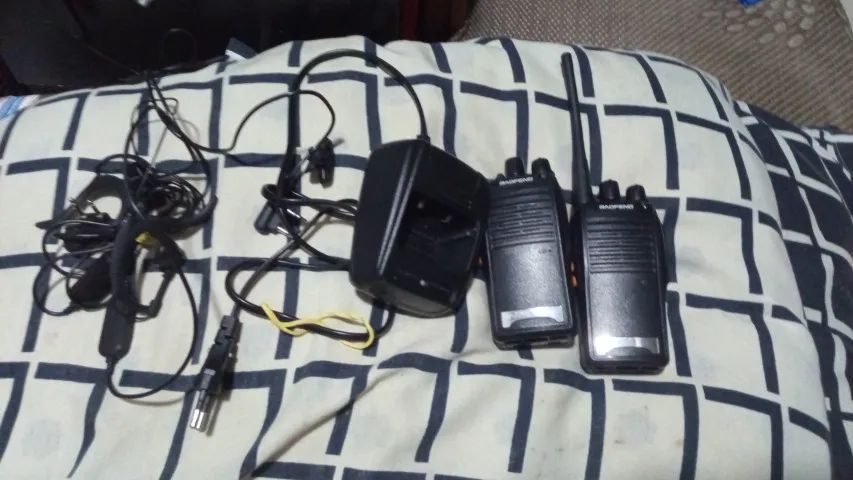 Baofeng Walk Talk BF-777S Comunicação Longa Distância 16 Canais Cor Preto