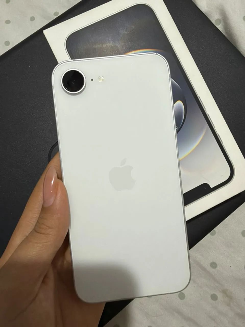 iPhone 16e - Foto 3
