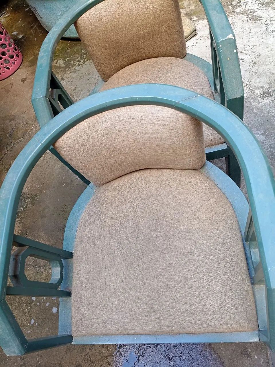 Poltronas de madeira 