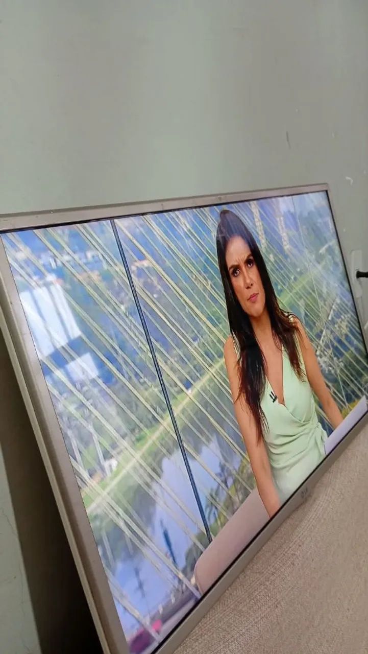 Televisão lg 32 SMART  - Foto 2