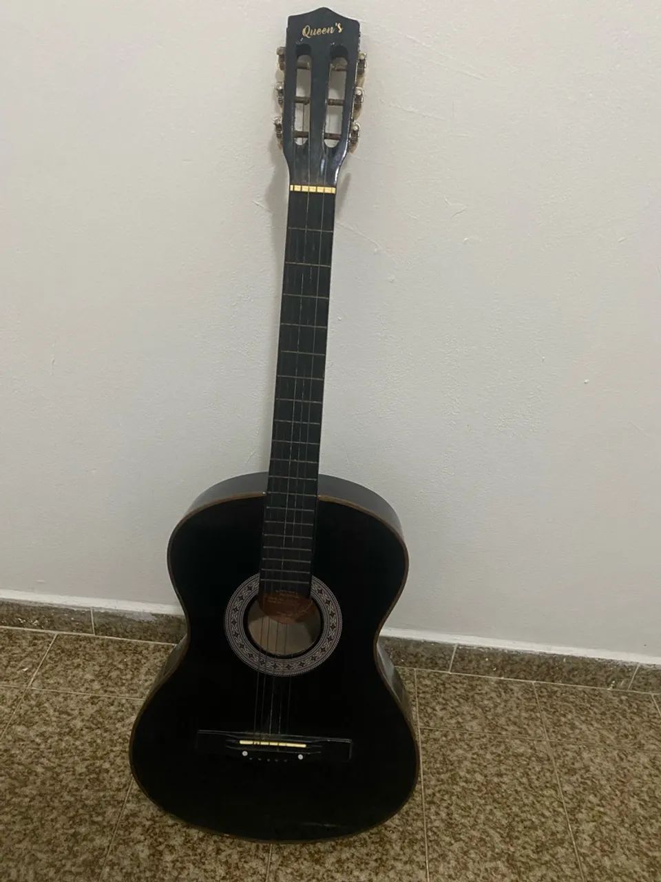 VIOLÃO marca queens 