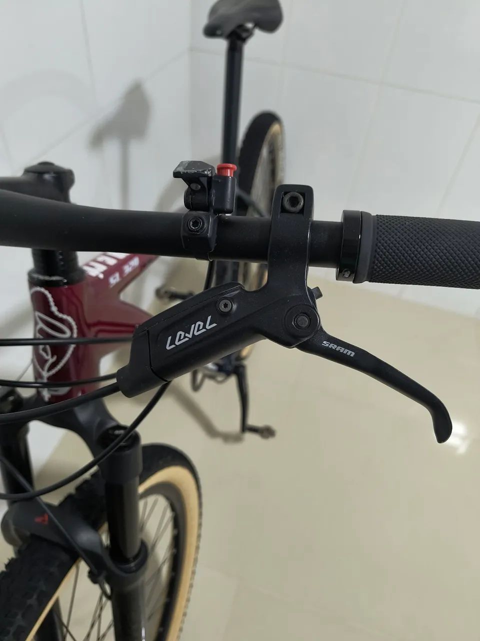 Bicicleta aro 29 (tam19) - Foto 2