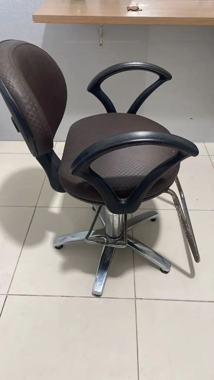 Cadeira para cabeleireiro 