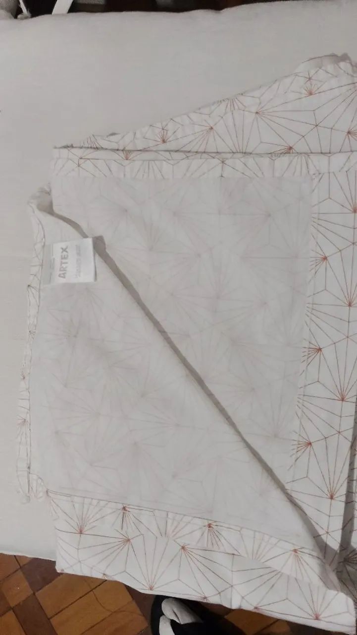 Lençol de solteiro seminovo - Foto 2
