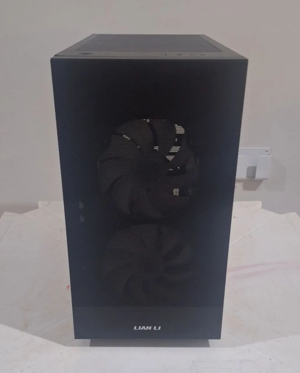 Gabinete Gamer Lian Li - Foto 4