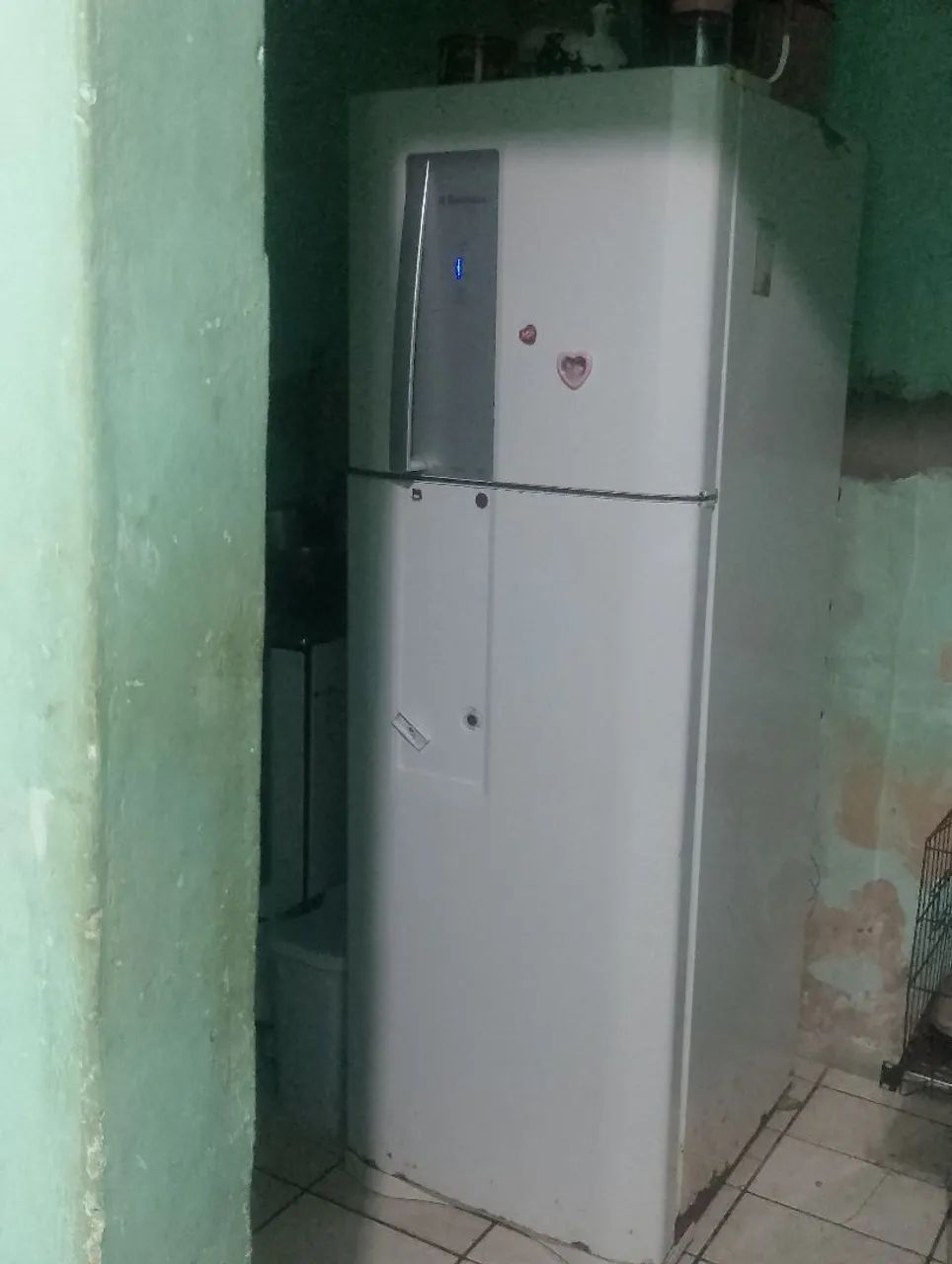 Vende - se uma geladeira 2 portas gelo seco