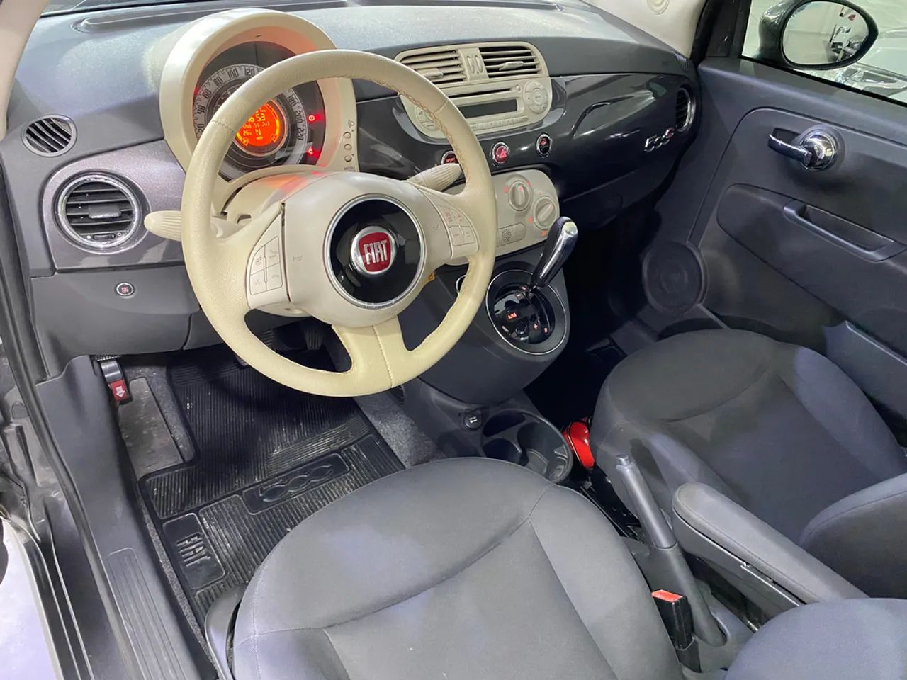 Fiat 500 Cabrio Dualogic Flex 1.4 8V, foto 11 de 14