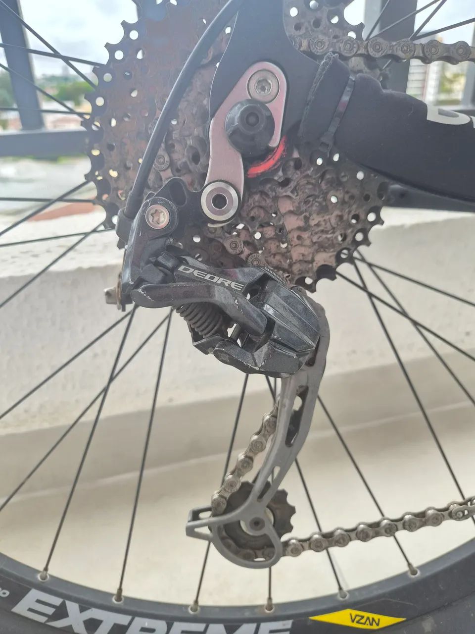 Bicicleta KSW Tamanho 29 Shimano Altus e Deore - Foto 4