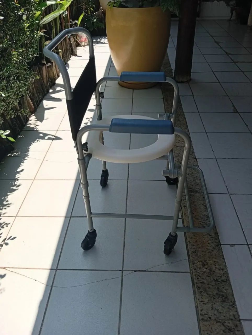 Cadeira de banho  - Foto 3