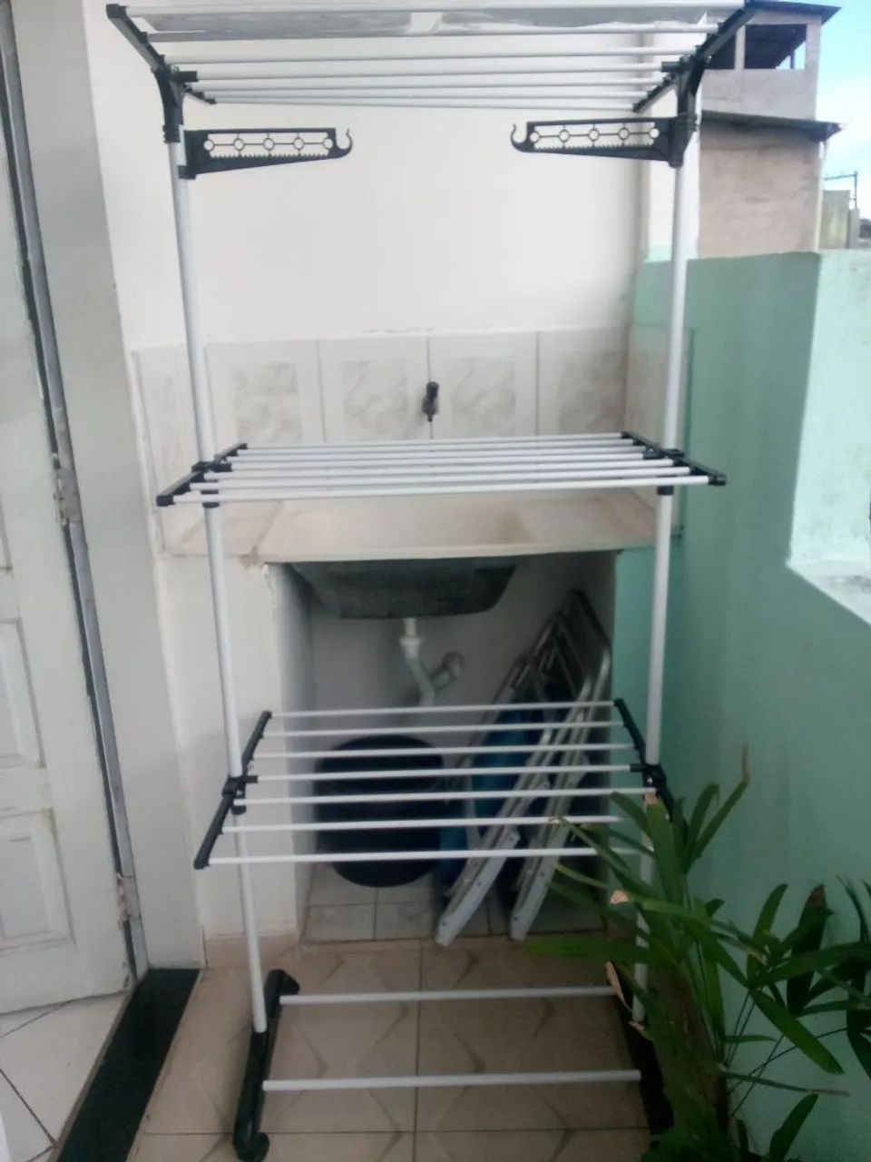 Varal 3 andar cor preta reforçado 30 kg de roupas  - Foto 5