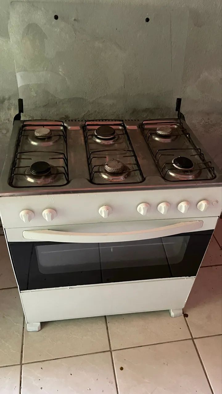 Fogão 6 bocas usado 400$ - Foto 5