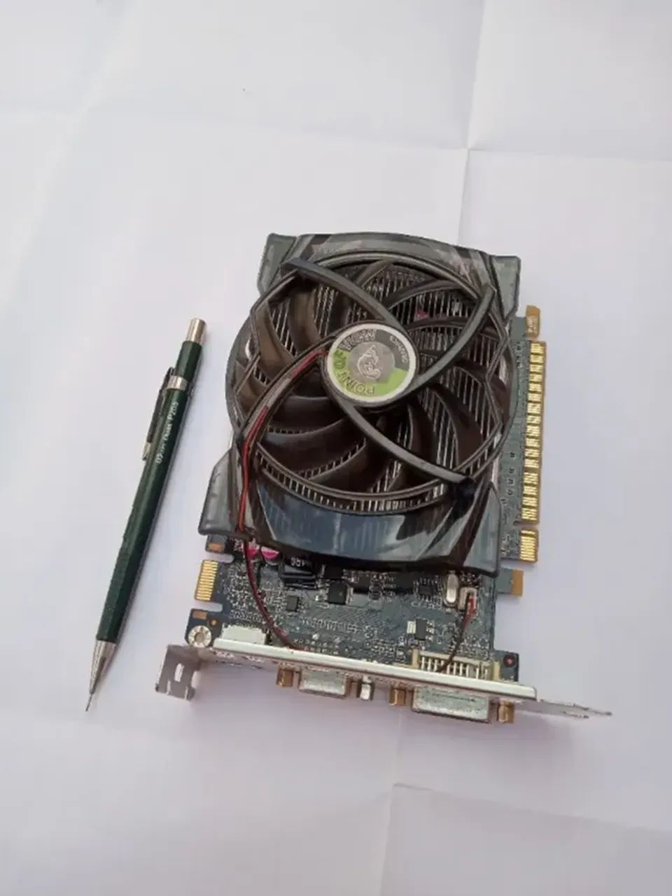 Placa de Vídeo- Geforce GTS 450 2GB DDR3 - Foto 5
