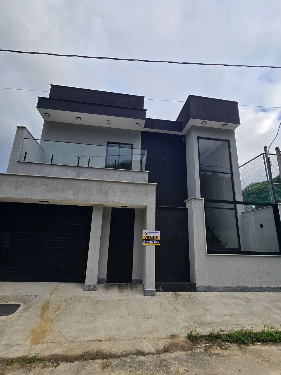 Casa com 4 qts Rio da Prata Condomínio Fechado 
