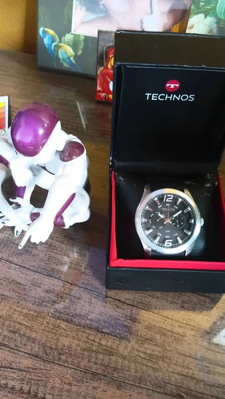 Vendo um relogio technos 