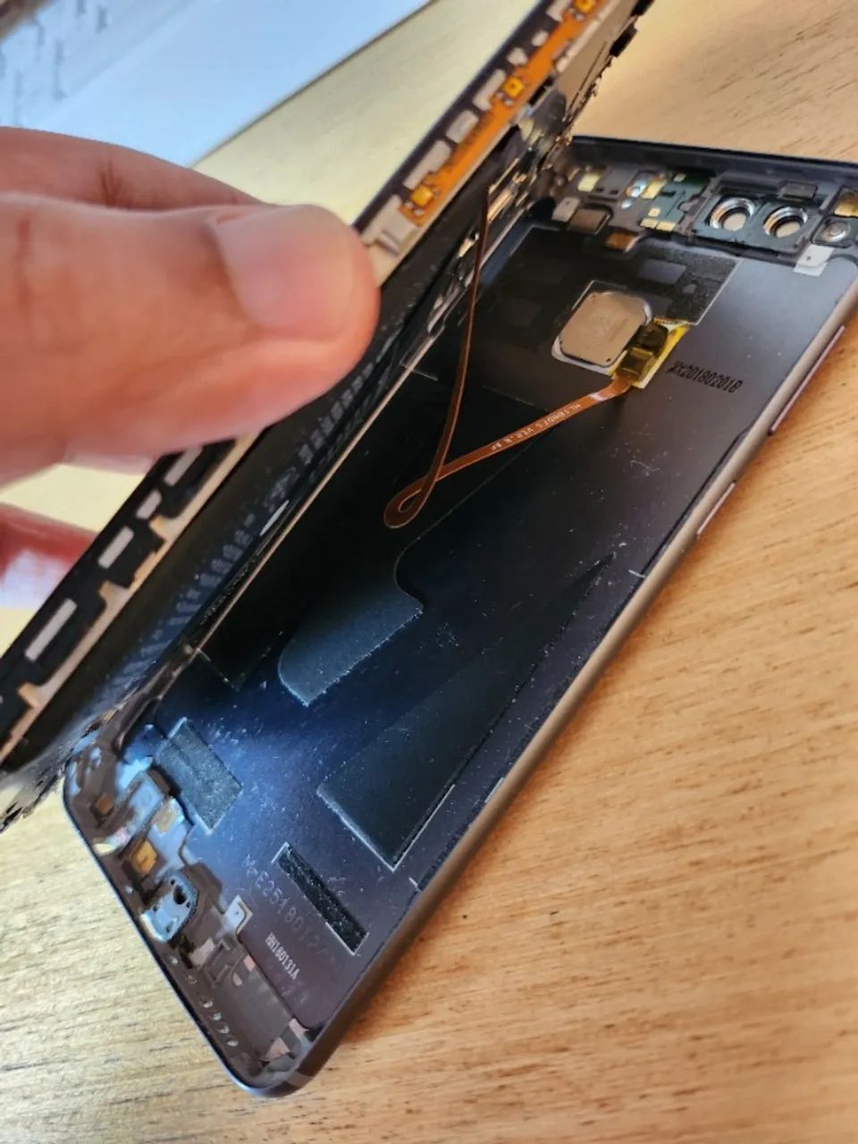 Huawei Mate SE - com defeito mas funcionando - Foto 2