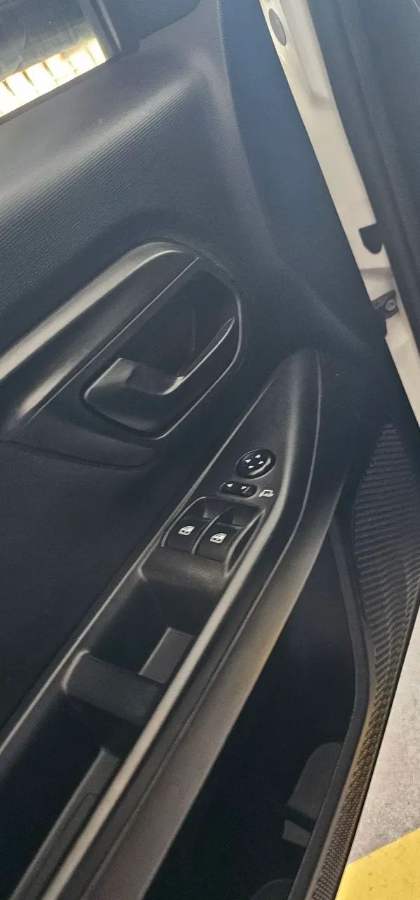 Fiat Strada Freedom 1.3 Flex 8V CS Plus 2024 - Foto 7
