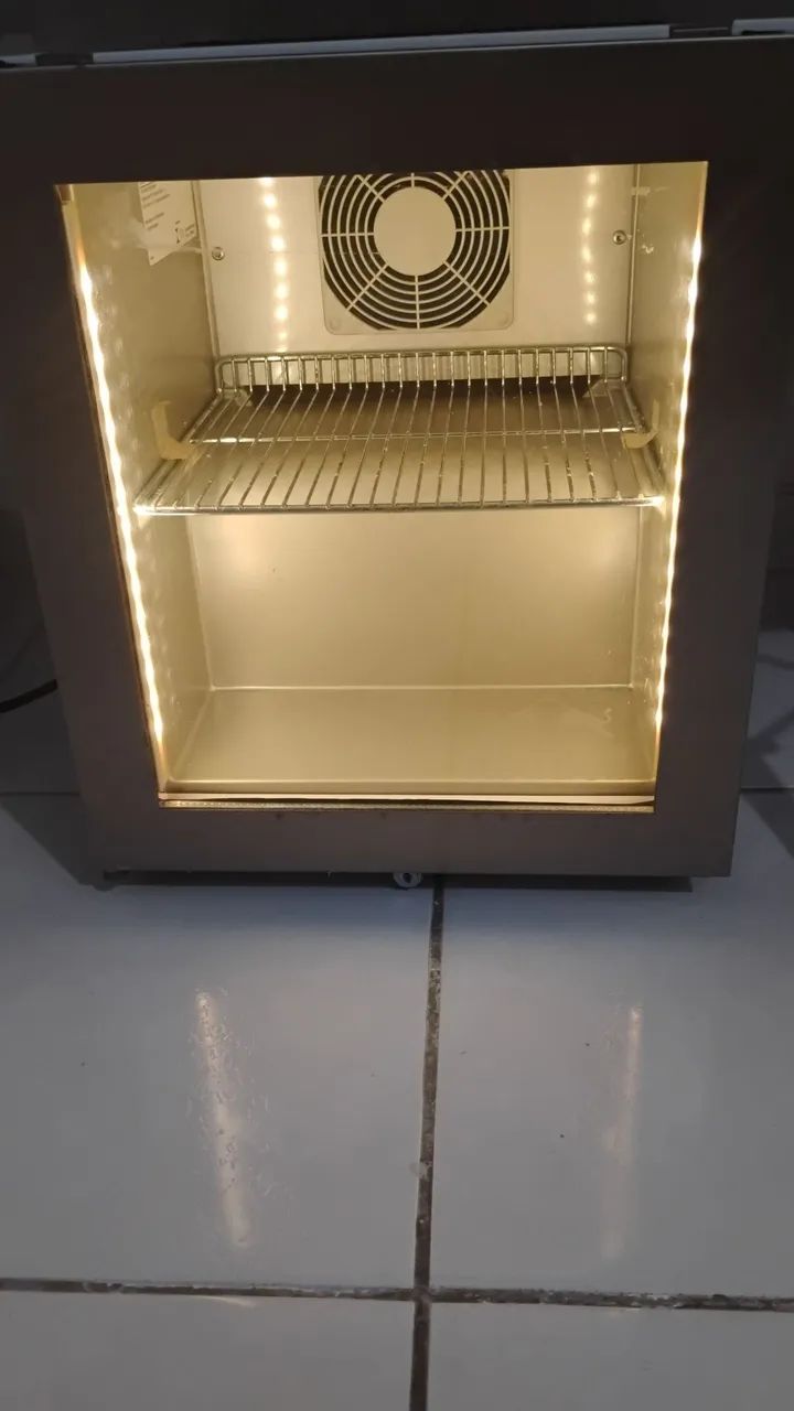Mine refrigerador Red bull