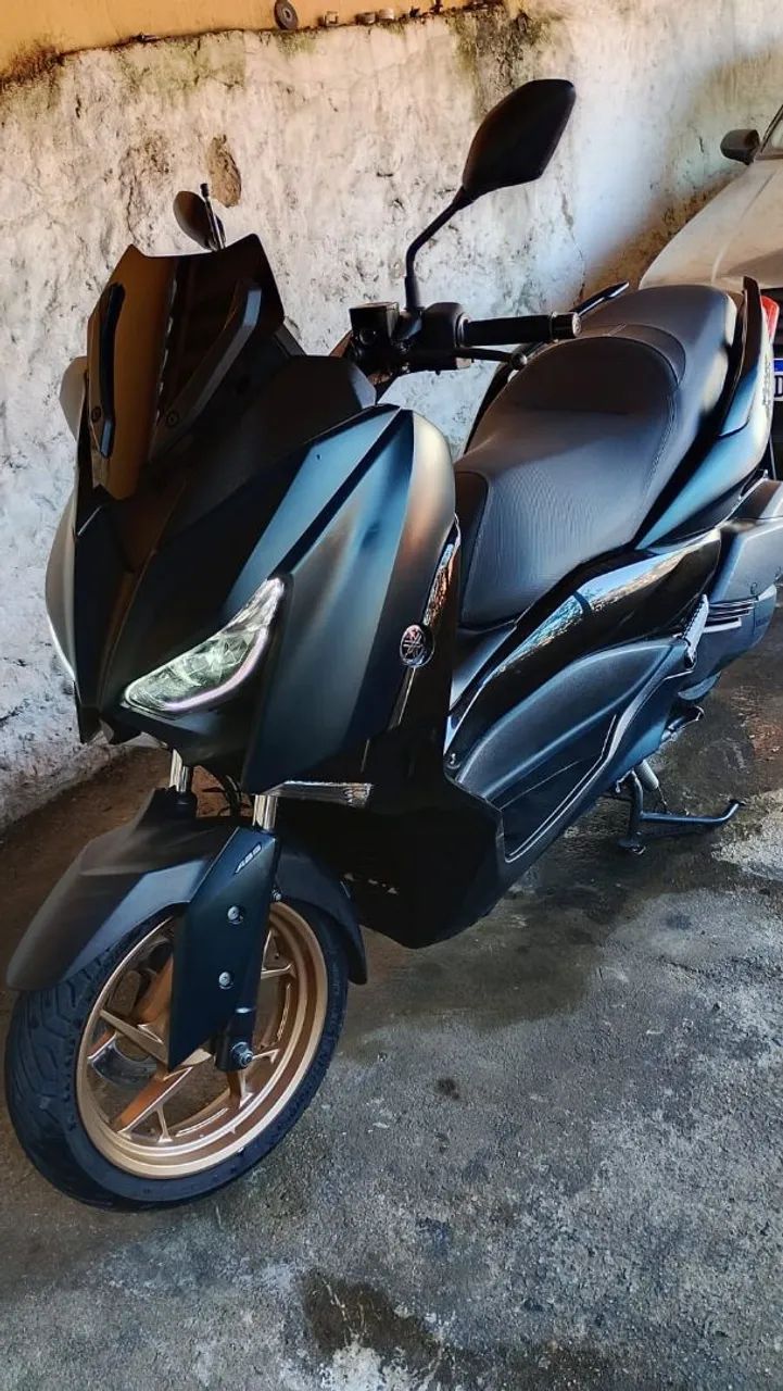 Xmax 250 abaixo da tabela 