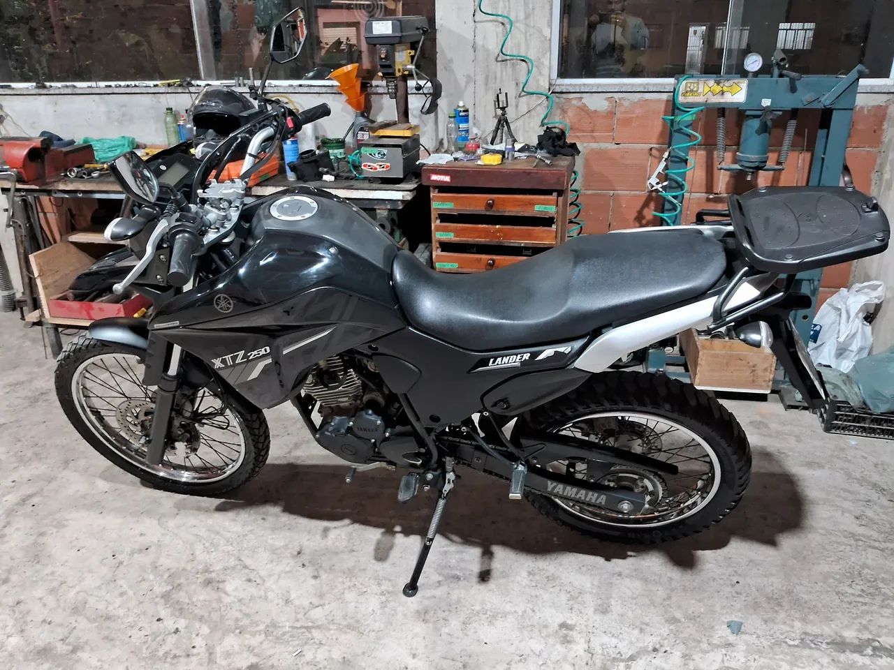 Lander 250 - Foto 2