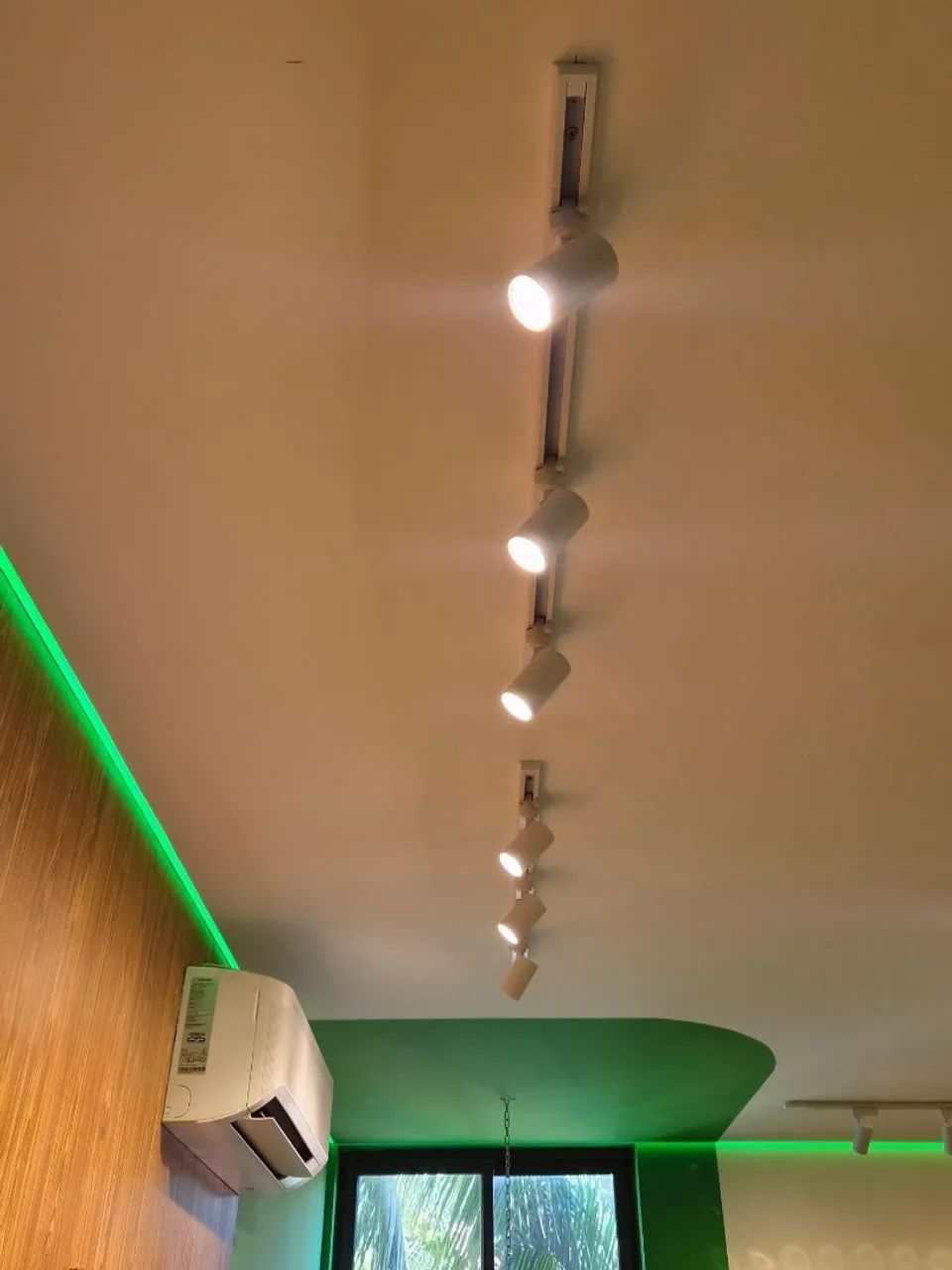 Eletricista residencial e predial 
