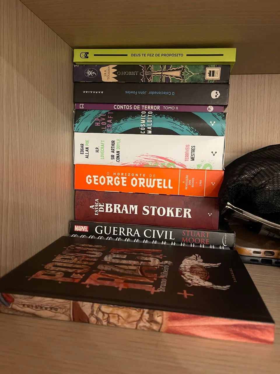 Livros e hqs diversos - Foto 2