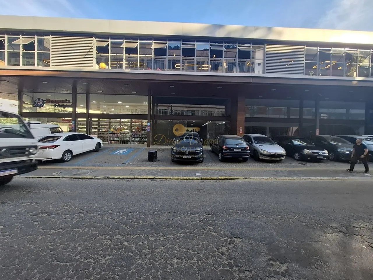 Loja para Locação em Teresópolis, Várzea, 1 banheiro