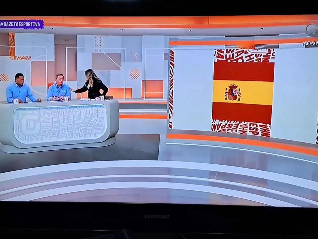 TV  LCD