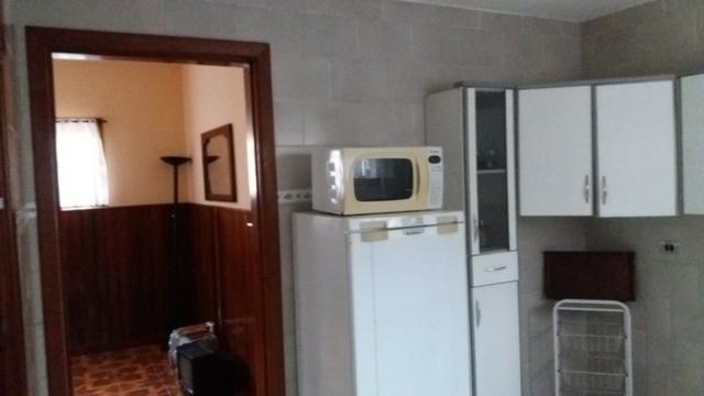 Ótima casa com 3 quartos sendo 1 suíte Vila Lolly - Foto 12
