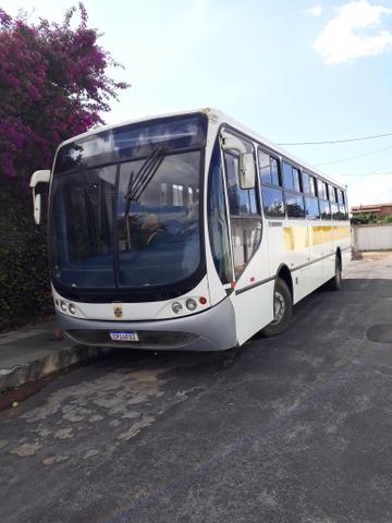 Ônibus mercedes 2005 - Foto 2