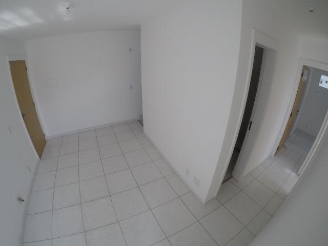 LH- Oportunidade ! Apto de 2Q suite e varanda em Colina de Laranjeiras