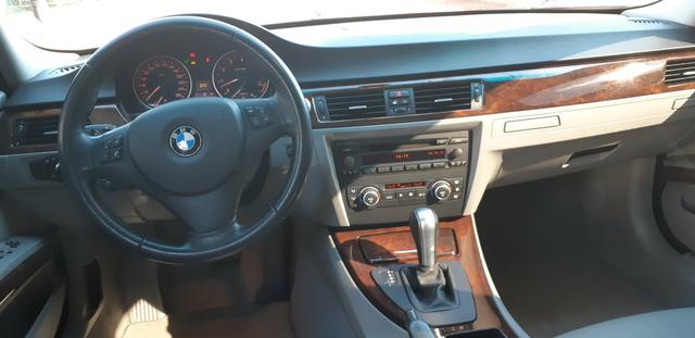 Bmw 325i e90 2007 (baixa km) - Foto 8