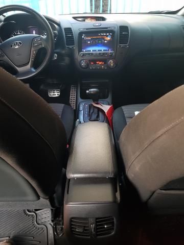 KIA Cerato 1.6 SX Flex Aut - Foto 8