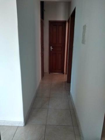 Parque Dez- Alugo Bela Casa - Foto 6