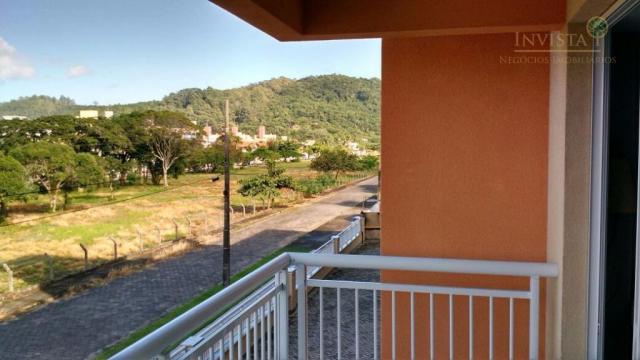 Vista com área verde churrasqueira, 50 metros da praia - Foto 10